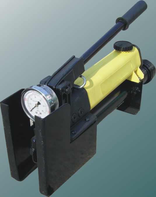 What are the advantages of using professional-grade injectable sealant tools?